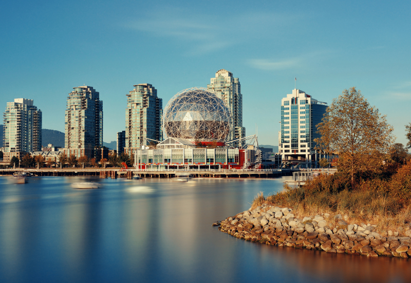 9 Days Vancouver & Yukon Aurora Winter Escape